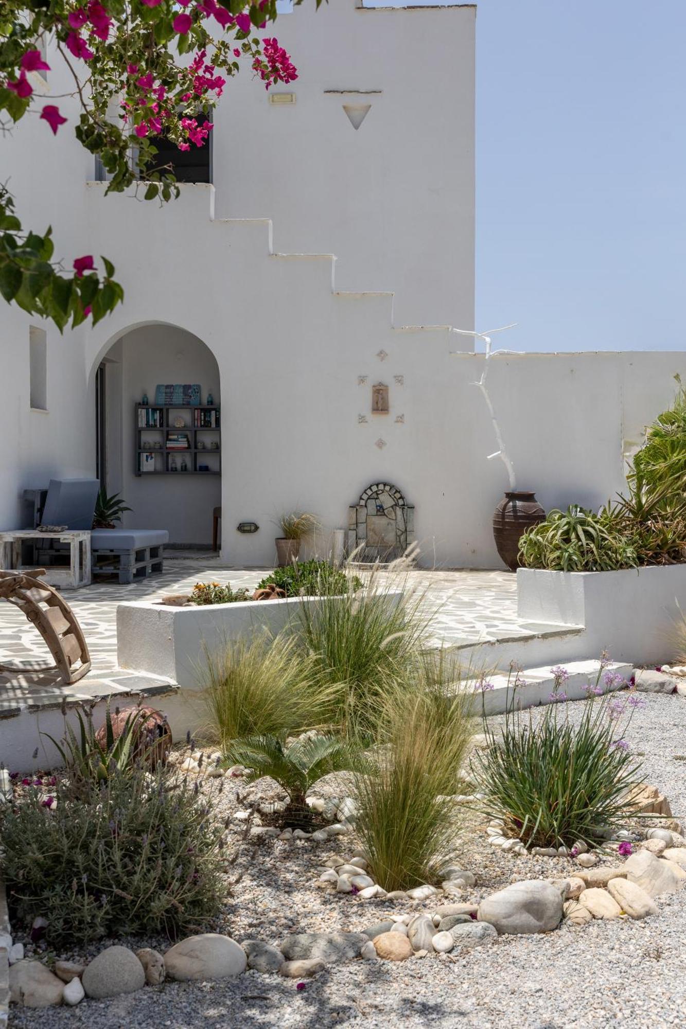 Helios Beach Studios Pláka Dış mekan fotoğraf