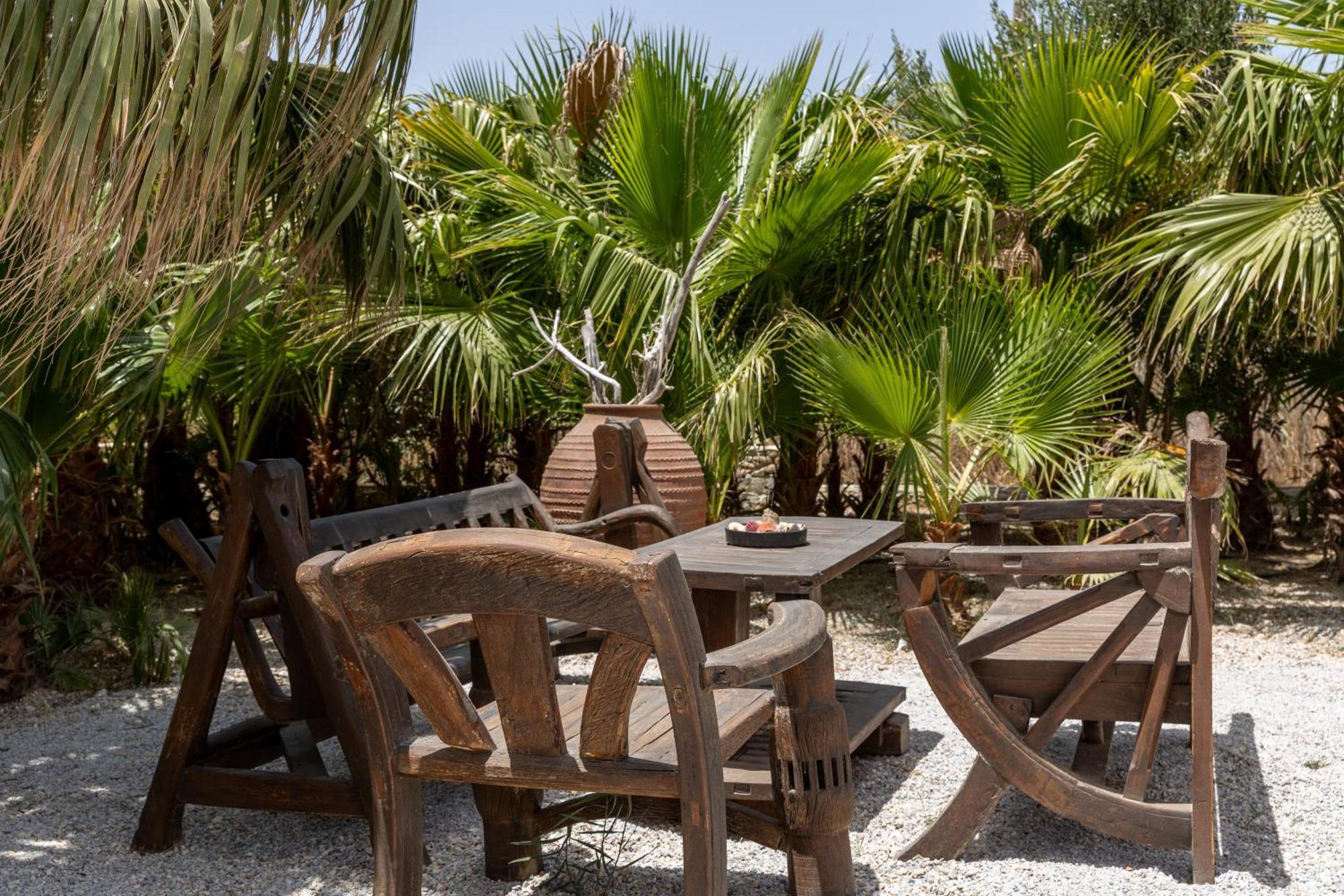 Helios Beach Studios Pláka Dış mekan fotoğraf