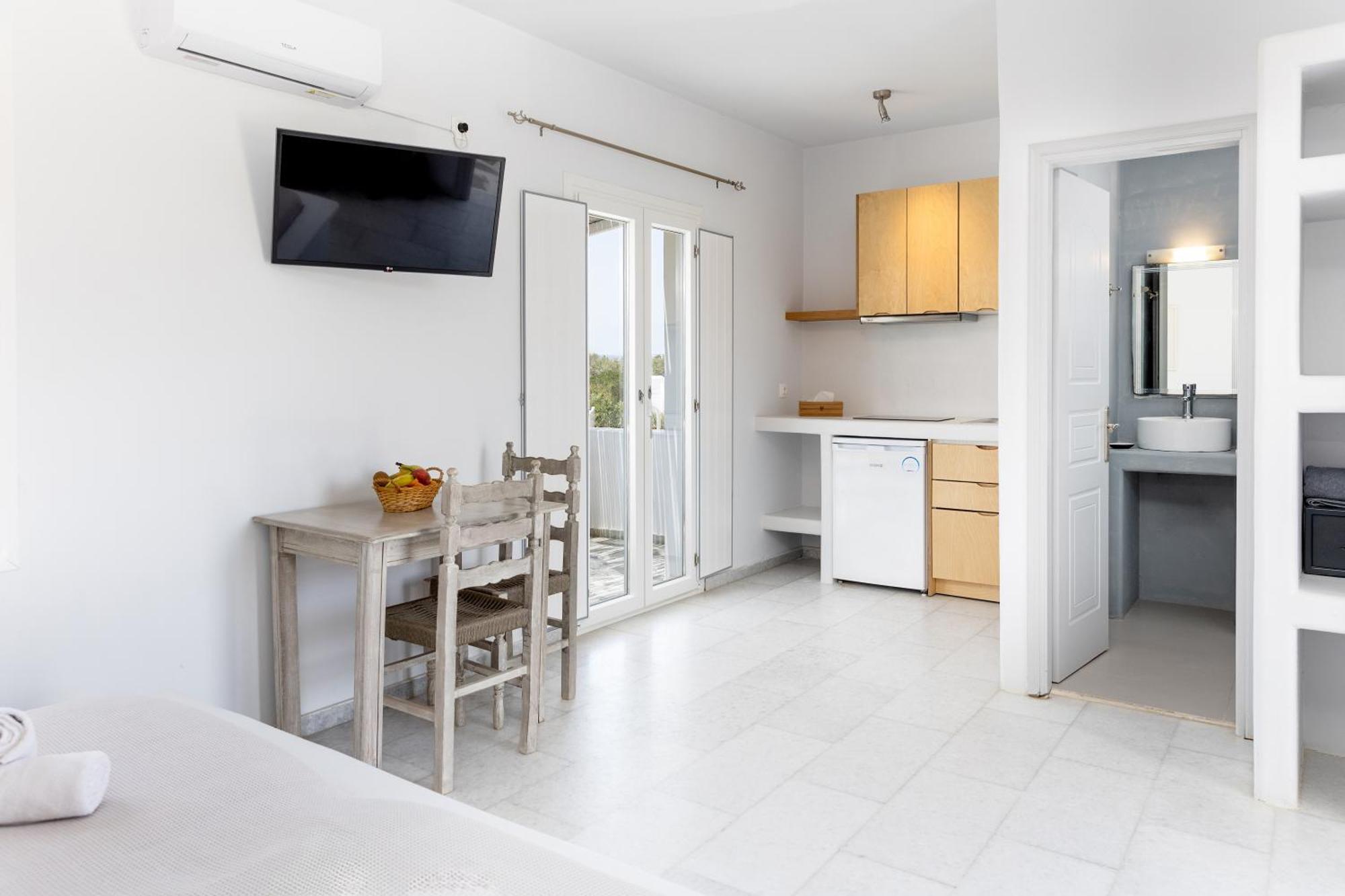 Helios Beach Studios Pláka Dış mekan fotoğraf