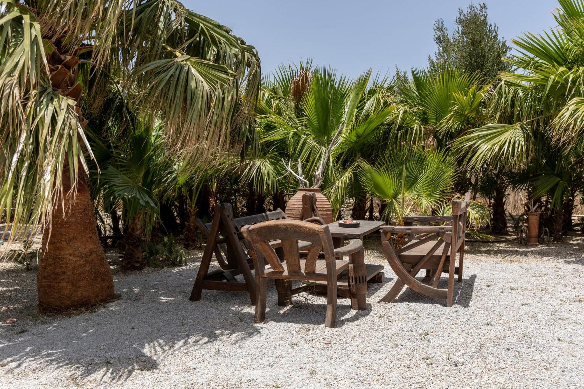 Helios Beach Studios Pláka Dış mekan fotoğraf